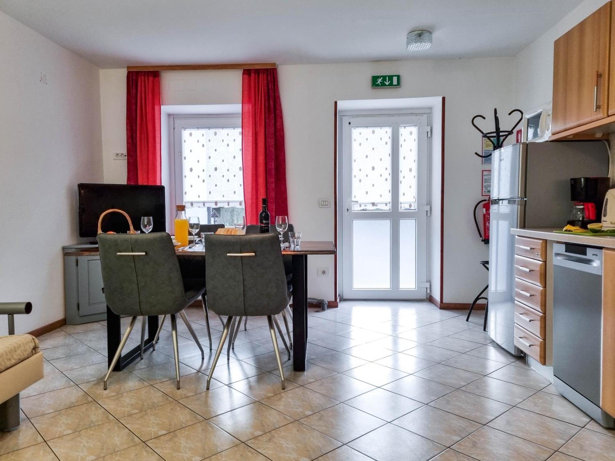 Apartmaji Jakob 1 Bovec Bilik gambar